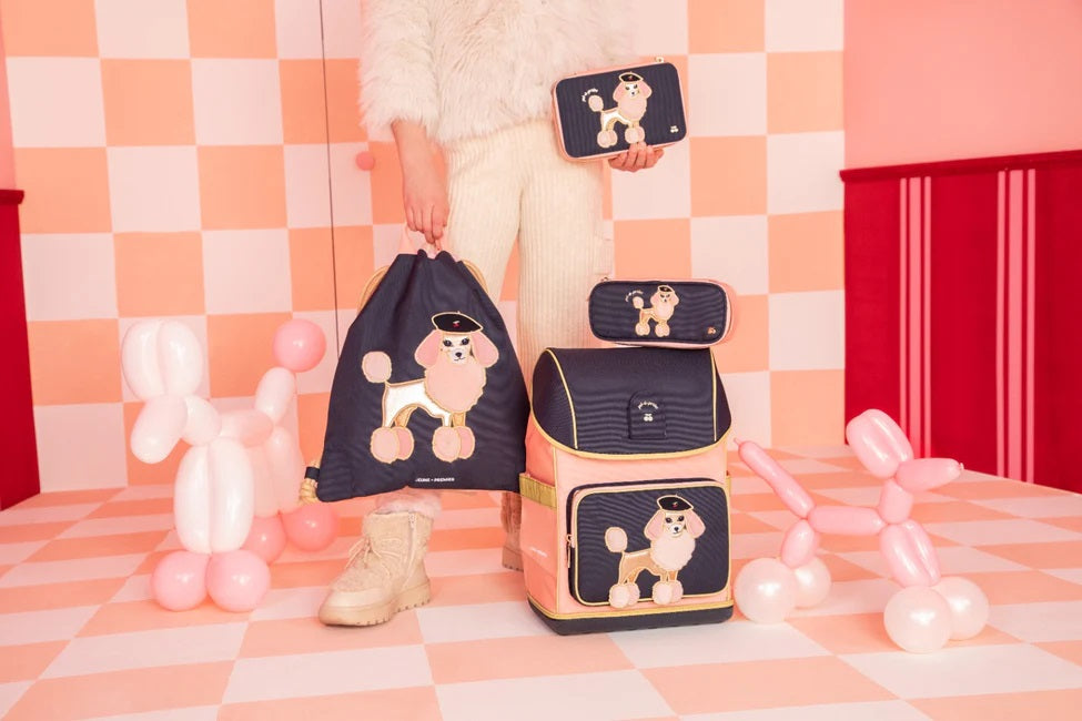 Σχολικά Σακίδια & Κασετίνες για Μαθητές Δημοτικού