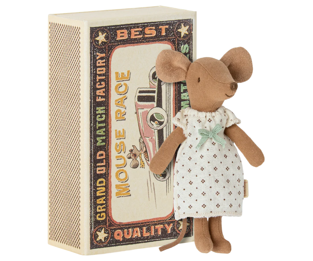 Big Sister mouse in matchbox 13cm Maileg 3+