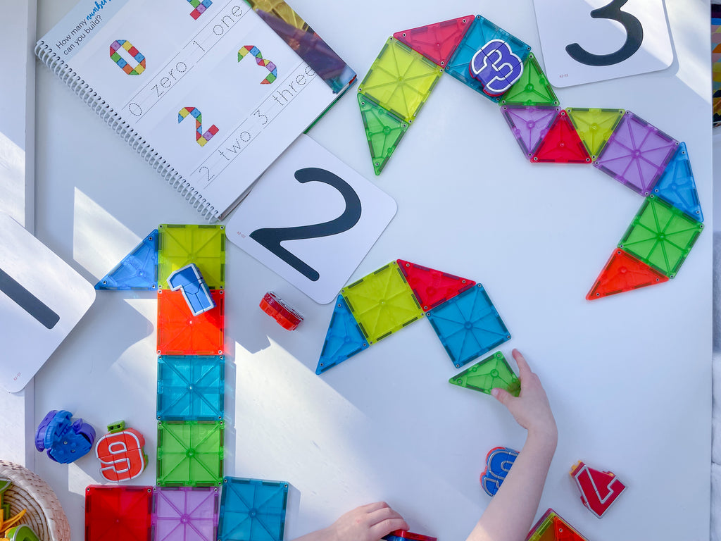 Magna-Tiles Metropolis 110-Piece Set