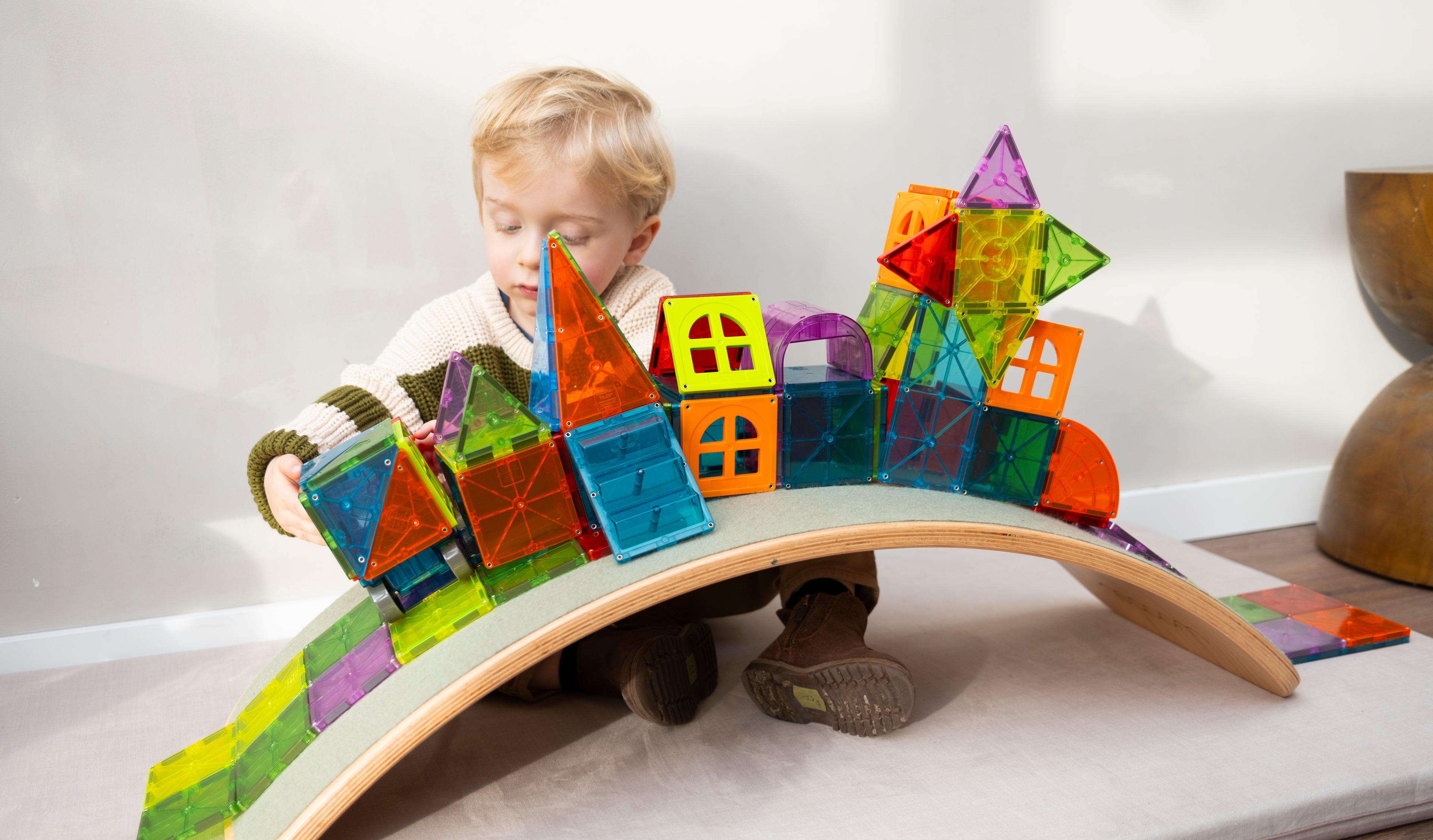 Magna-Tiles Metropolis 110-Piece Set