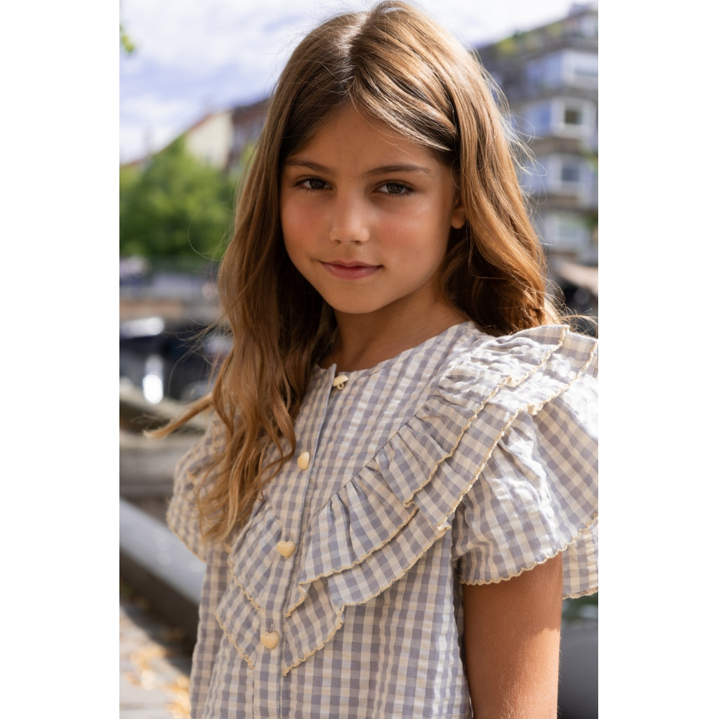 Παιδικό κοντομάνικο πουκάμισο με βολάν γιακά Sleek Check 9 μηνών Konges Slojd