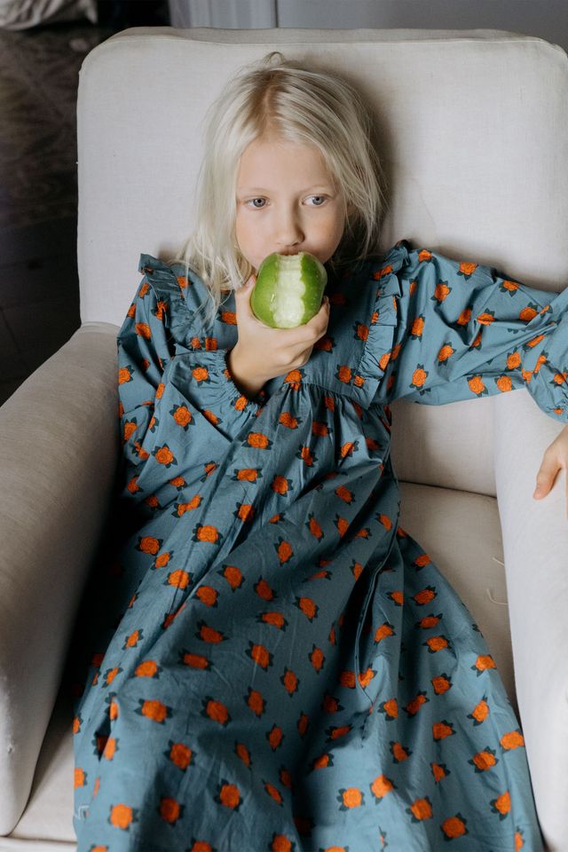 Παιδικό βαμβακερό φόρεμα Camelias 3-12 ετών Tinycottons