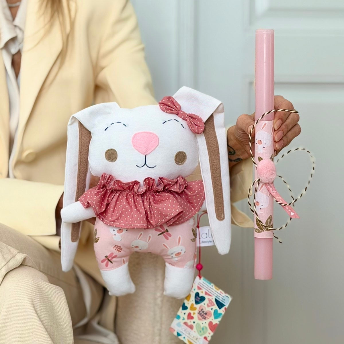 Handmade Easter candle Zoumpi the rabbiti