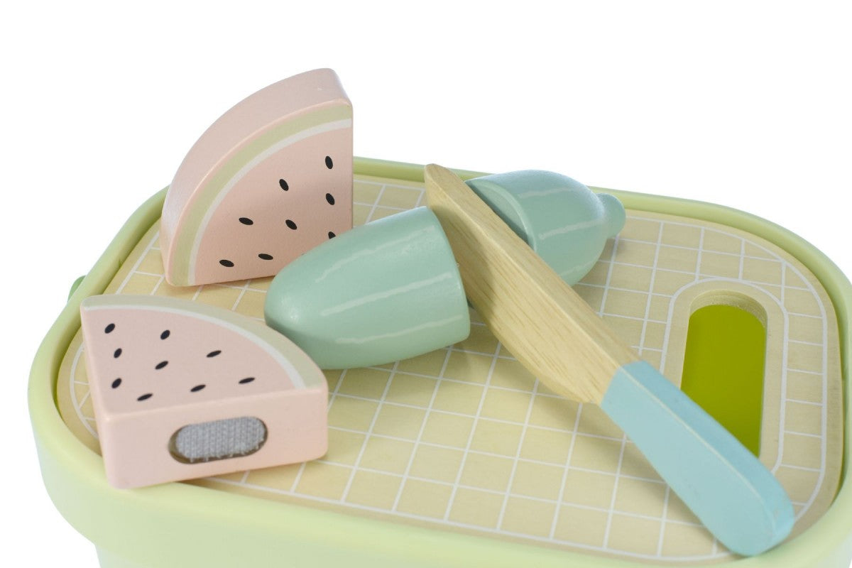 Wooden children's toy food set with cutting board and basket +3 years 21.8x15.4x12cm Tooky Toy