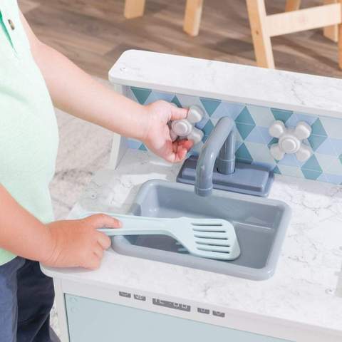 Ξύλινο παιδικό παιχνίδι Κουζίνα Play & Put Away-KIDKRAFT