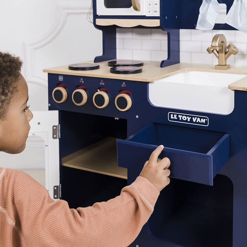 Wooden Children's Toy Kitchen-Oxford Kitchen-Le Toy Van-63x 35x90cm