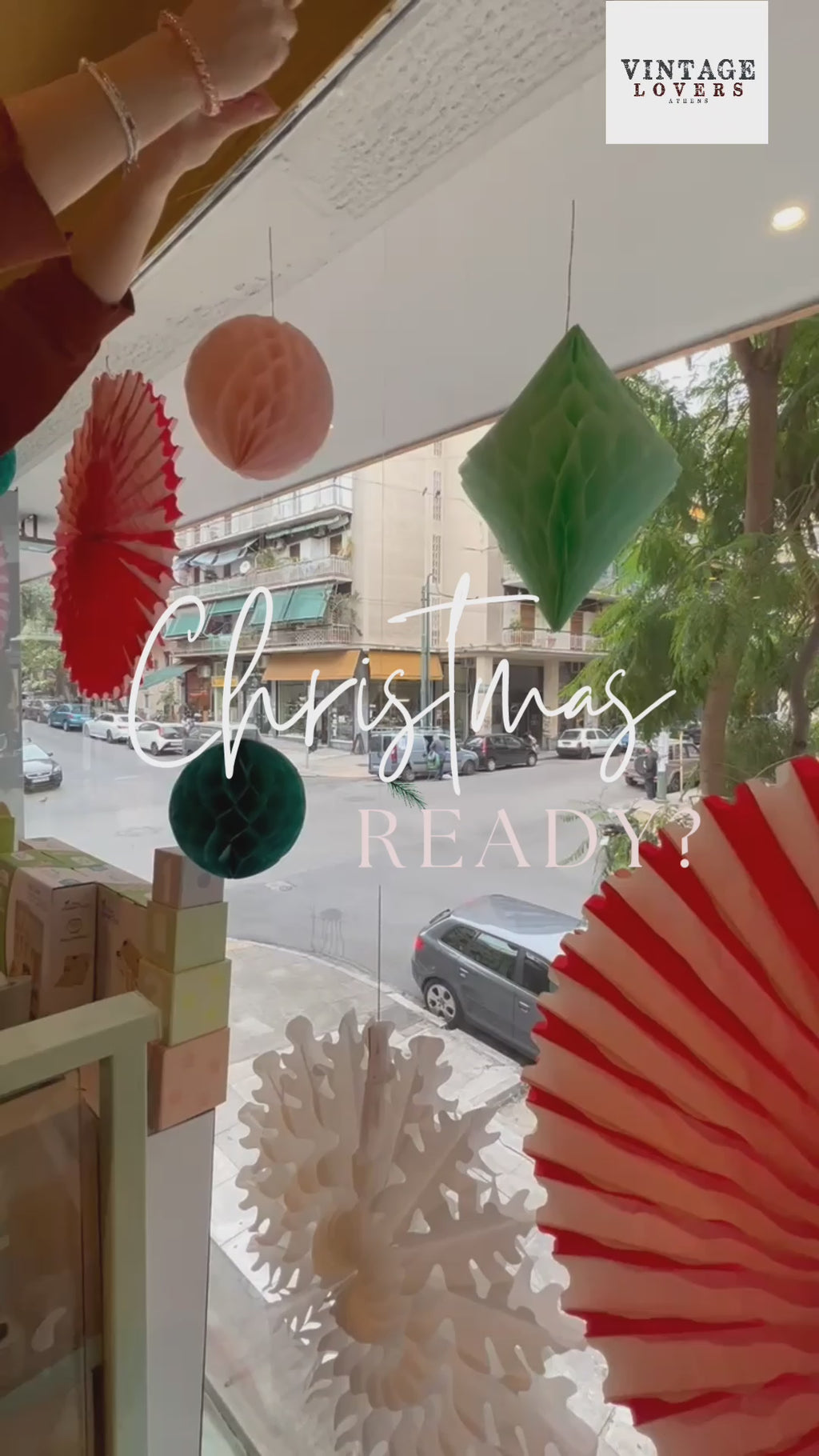 Christmas Honeycomb Decoration Kit (x 16)