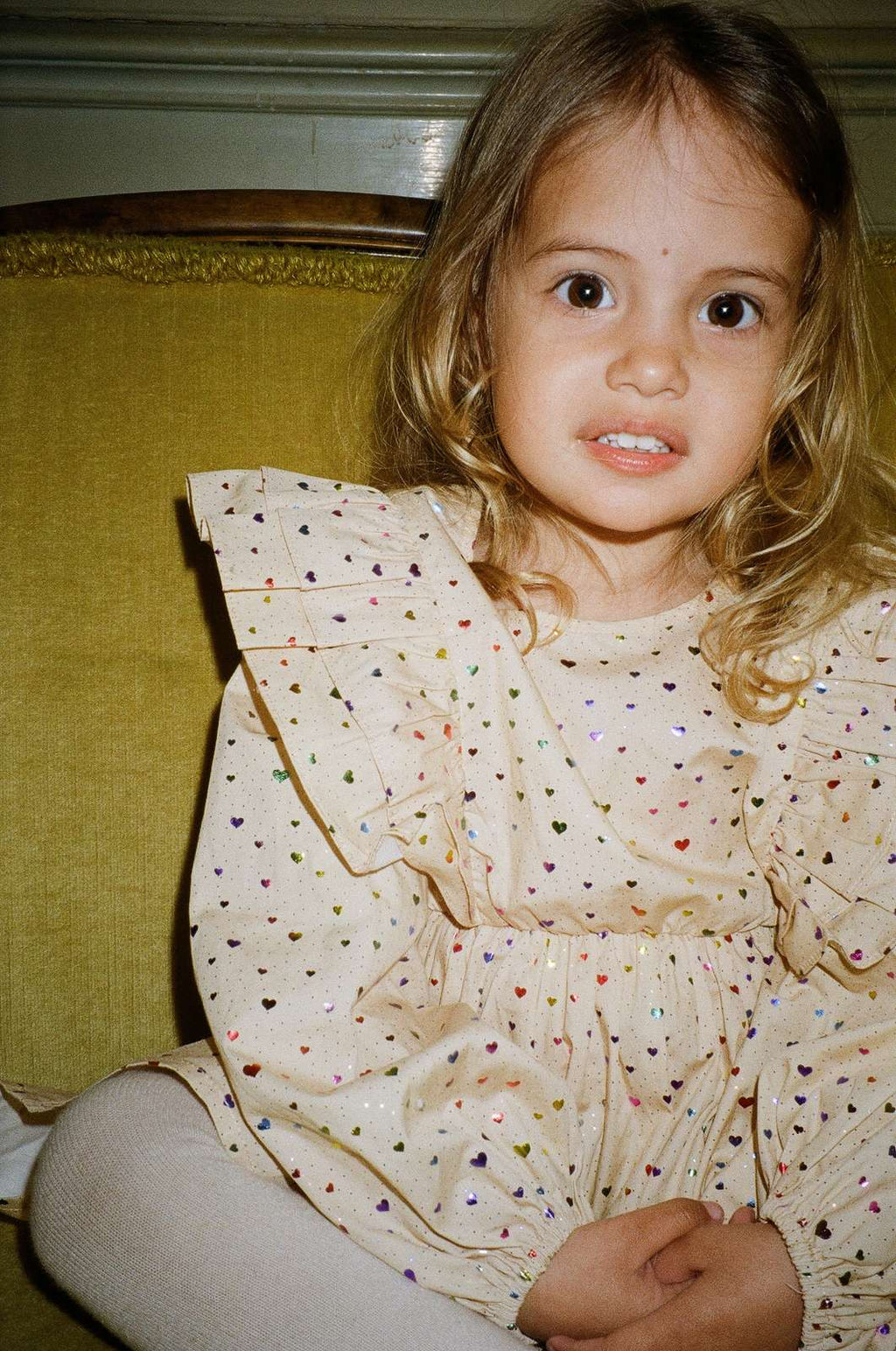 Παιδικό φόρεμα με βολάν Foil Heart 9 μηνών Konges Slojd